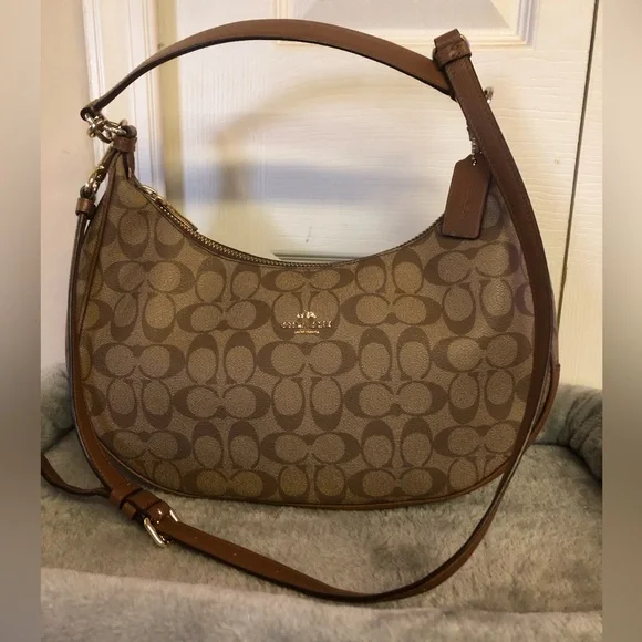 Coach Hobo Bag Coated Canvas Signature C Leather Tan Brown - Picture 1 of 10